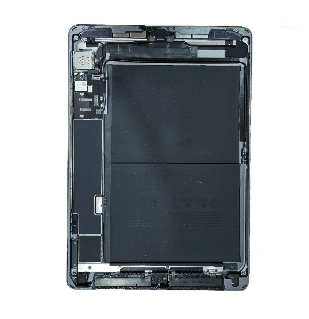 iPad Wi-Fi + Cellular 32GB Back Assembly (Model A2198) 7th Generation - Image 2