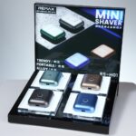 REMAX Trendy Portable Alloy Shaver RS-H01 Desert Titanium - Image 2